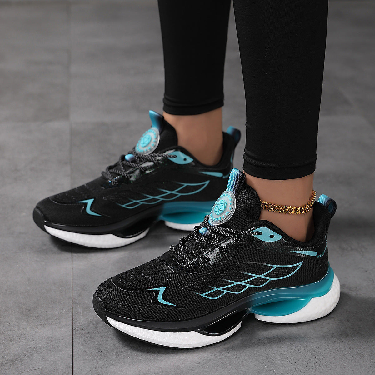 Womens Lightweight Shock-Absorbing Mesh Running Shoes For Sports